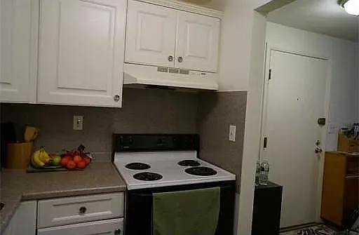 25 Linden Ave #12 — Photo 6