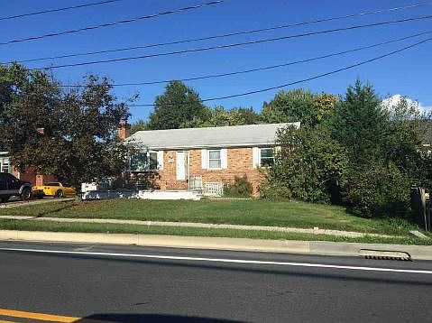 2nd image of 1003 Washington St