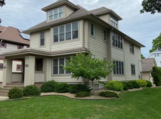 1902 N 58th St, Milwaukee, WI 53208