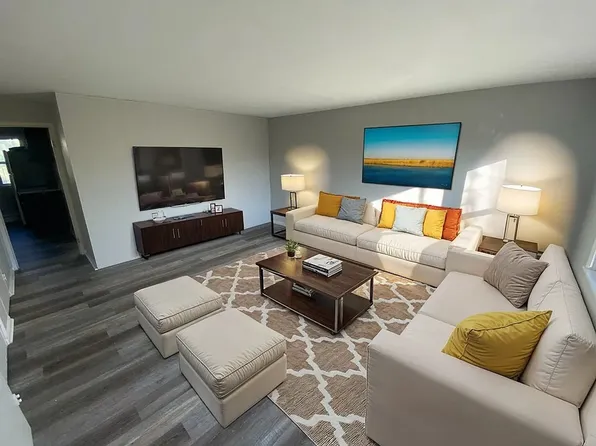 Mueller Park Lofts, 900 W 25th St APT 3, Minneapolis, MN 55405