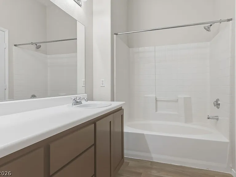 10245 S Maryland Pkwy #201 — Photo 9