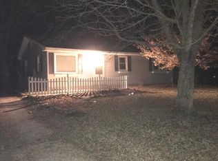 32 E Ashburn Rd, Santa Claus, IN 47579