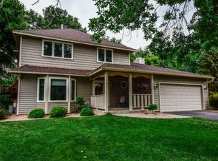 741 Mill Run Cir, Eagan, MN 55123