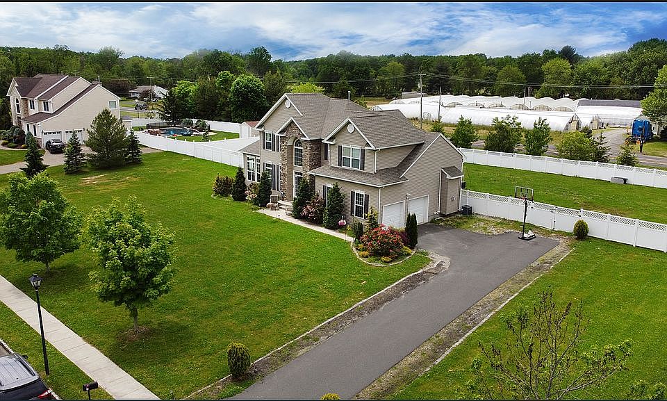 3 Derek Ct Manalapan NJ 07726 Zillow