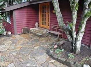 25120 122nd Ave SW, Vashon, WA 98070