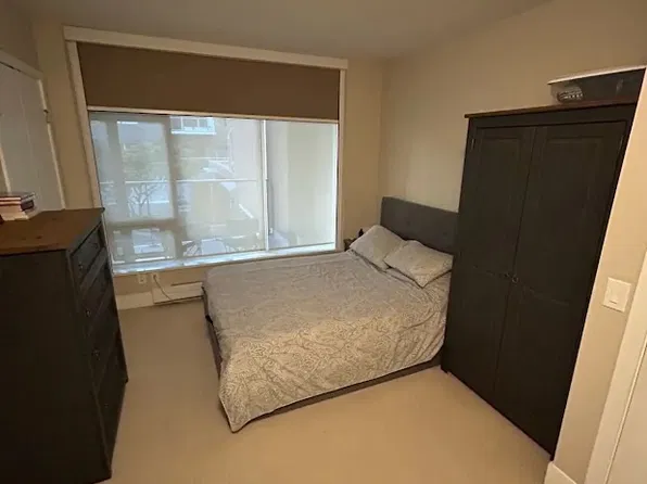 150 W 15th St #101, North Vancouver, BC V7M 0C4