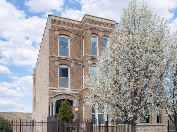 1420 W Fulton St, Chicago, IL 60607