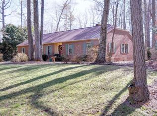 101 Jerdone Rd, Williamsburg, VA 23185