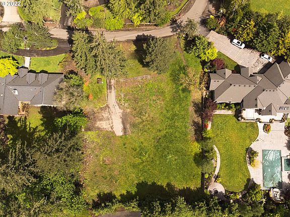 4th image of 5370 NW Roanoke Ln