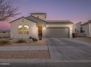 6852 Cassini Ave, Las Cruces, NM 88012