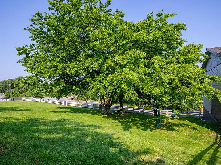 Community Grounds