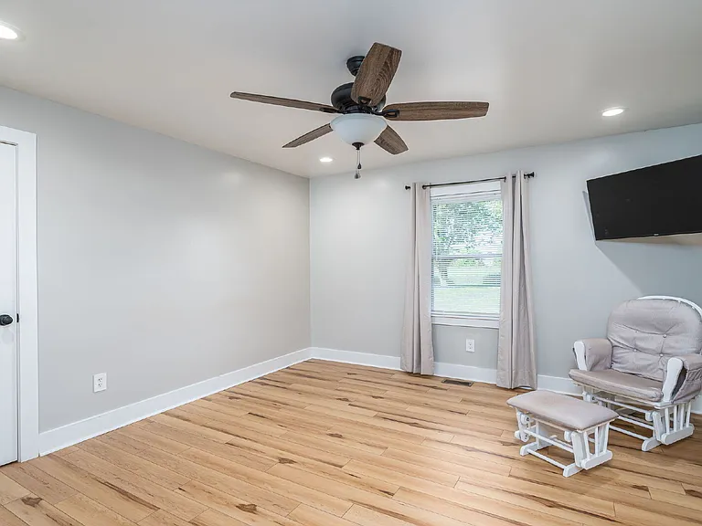3635 Jennifer Ballenger Ln — Photo 3