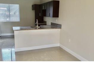 2448 NW 44th St #2, Miami, FL 33142