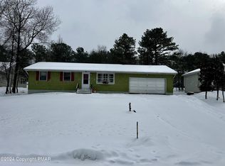 132 Azalea Dr, Albrightsville, PA 18210