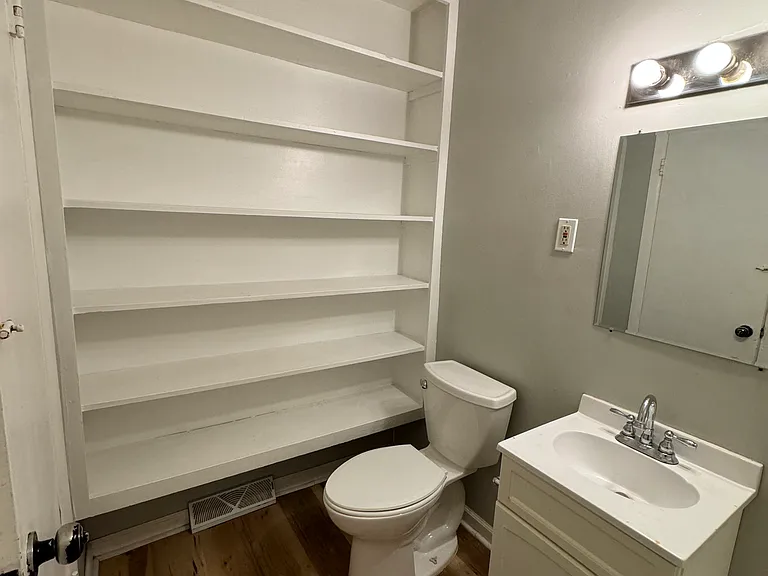 6552 Lafayette Ave — Photo 9
