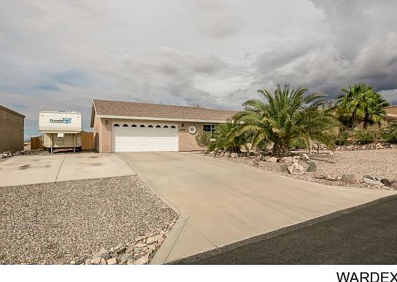 2nd image of 4009 Coral Reef Dr