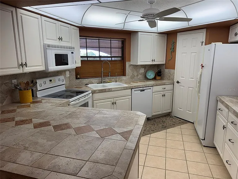 23465 Harborview Rd #244 — Photo 7