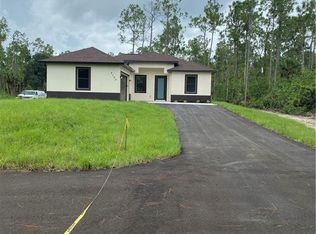 4190 10th Ave NE, Naples, FL 34120