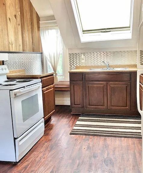 Bright Kitchen