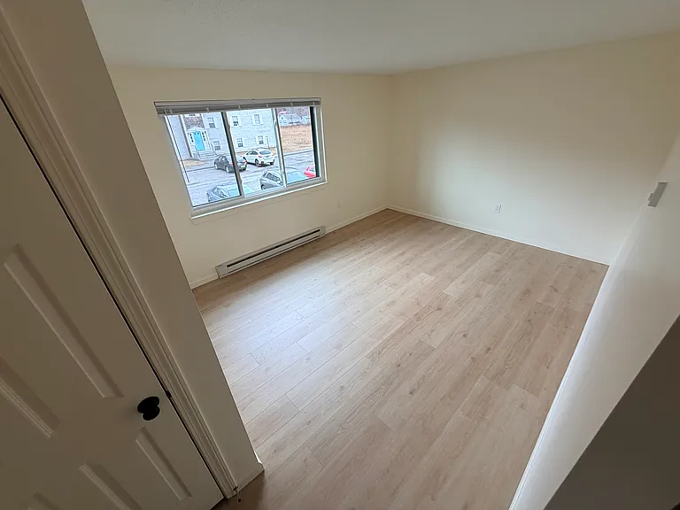 4 Penwood Dr #5 — Photo 5