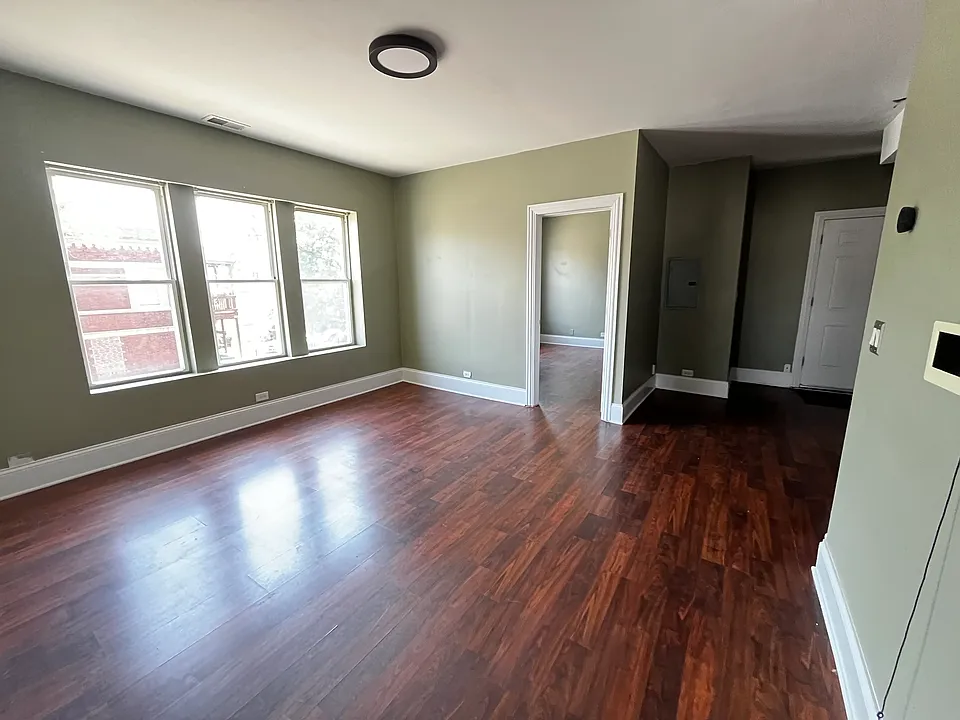 3835 W North Ave #3