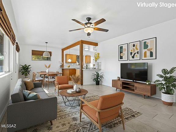 5th image of 2735 N Park Ave