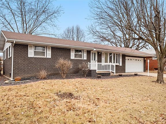 4th image of 2119 Saint Michael Ct N