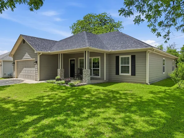 1125 Oxford St, River Oaks, TX 76114