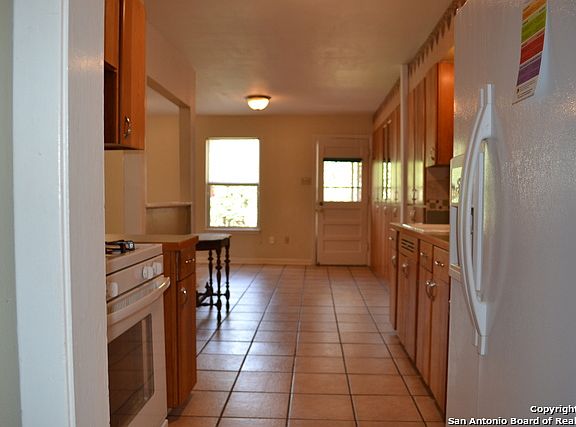 5th image of 159 Sabyan Dr