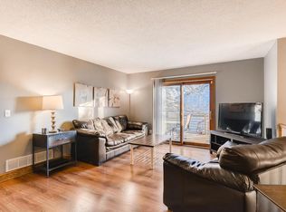 2267 Hallmark Ave N, Oakdale, MN 55128