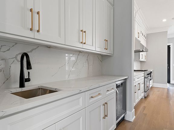 5th image of 7122 N Odell Ave