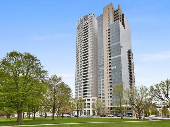923 East Kilbourn AVENUE #1103, Milwaukee, WI 53202