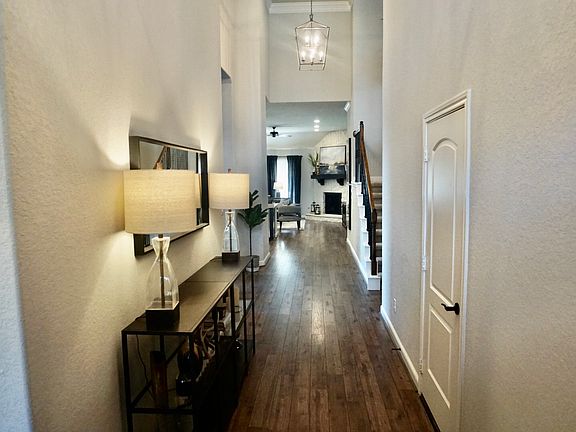 2nd image of 15115 Flintridge Lake Ln