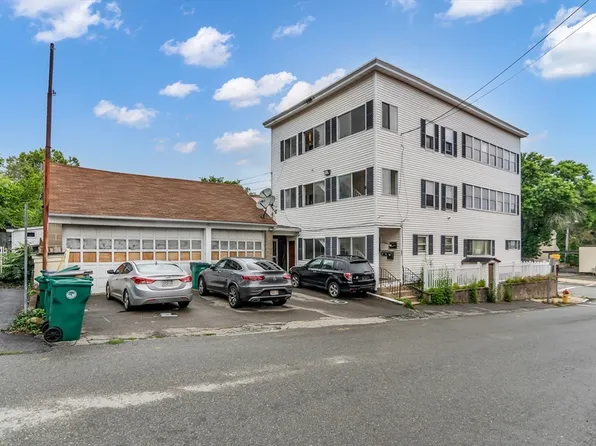 387 Water St, Fitchburg, MA 01420