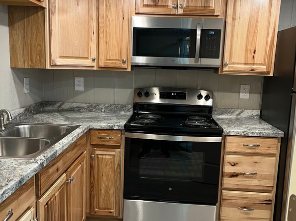 301 Howard St APT D