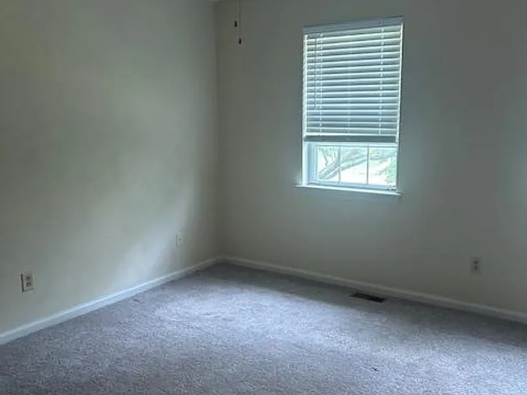 1828 Belleville Rd SW — Photo 10