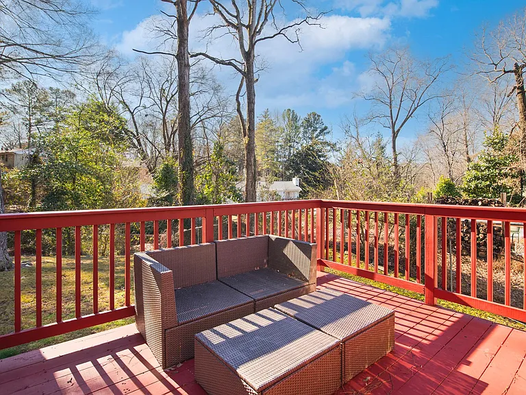 939 Kings Grant Dr NW — Photo 17