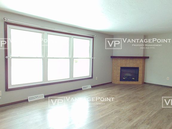 4th image of 2675 Kathy Dr