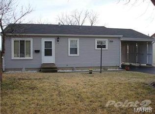 2706 Chatham Dr, Maryland Heights, MO