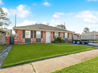 2301 Creely Dr, Chalmette, LA 70043