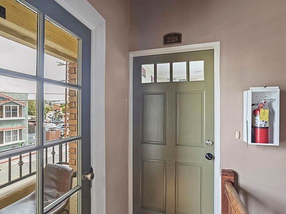 5th image of 2528 E 10th St