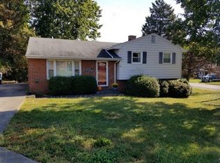 4401 Rushwood St NW, Roanoke, VA 24012