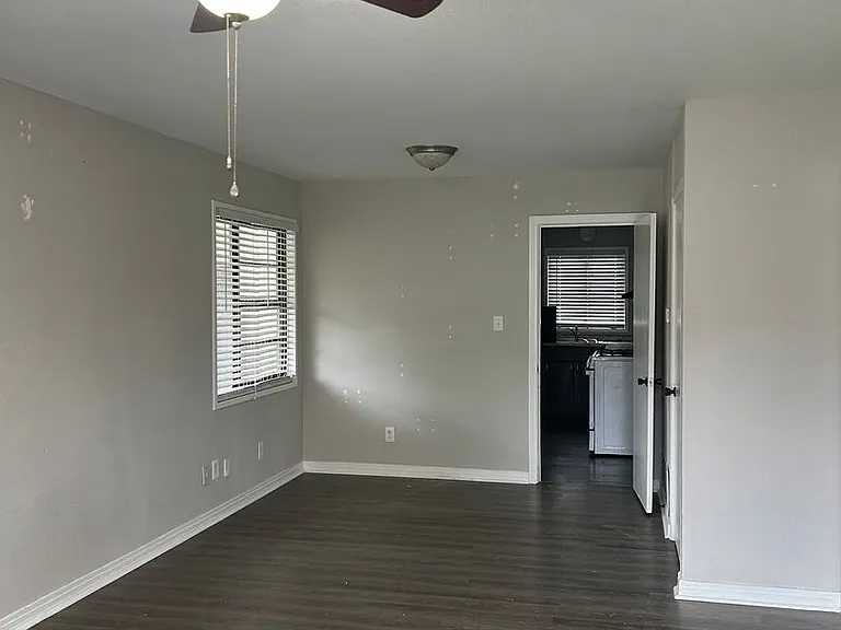 5700 Dennis Ave — Photo 2