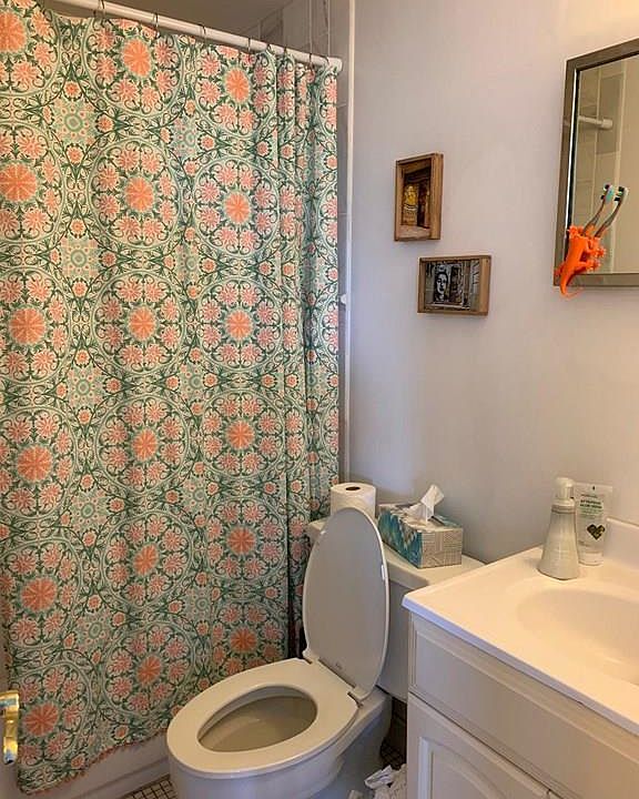 2nd image of 1105 Massachusetts Ave APT 5D