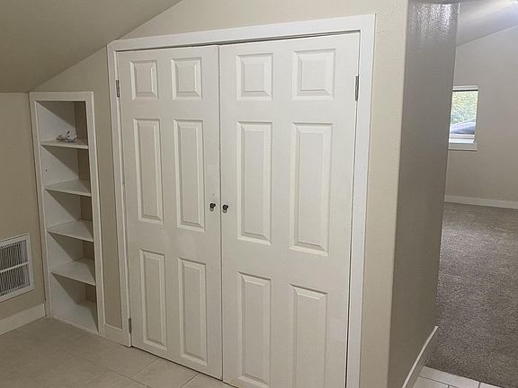 kitchen, pantry, laundry