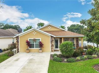 12300 NE 50th Ct, Oxford, FL 34484