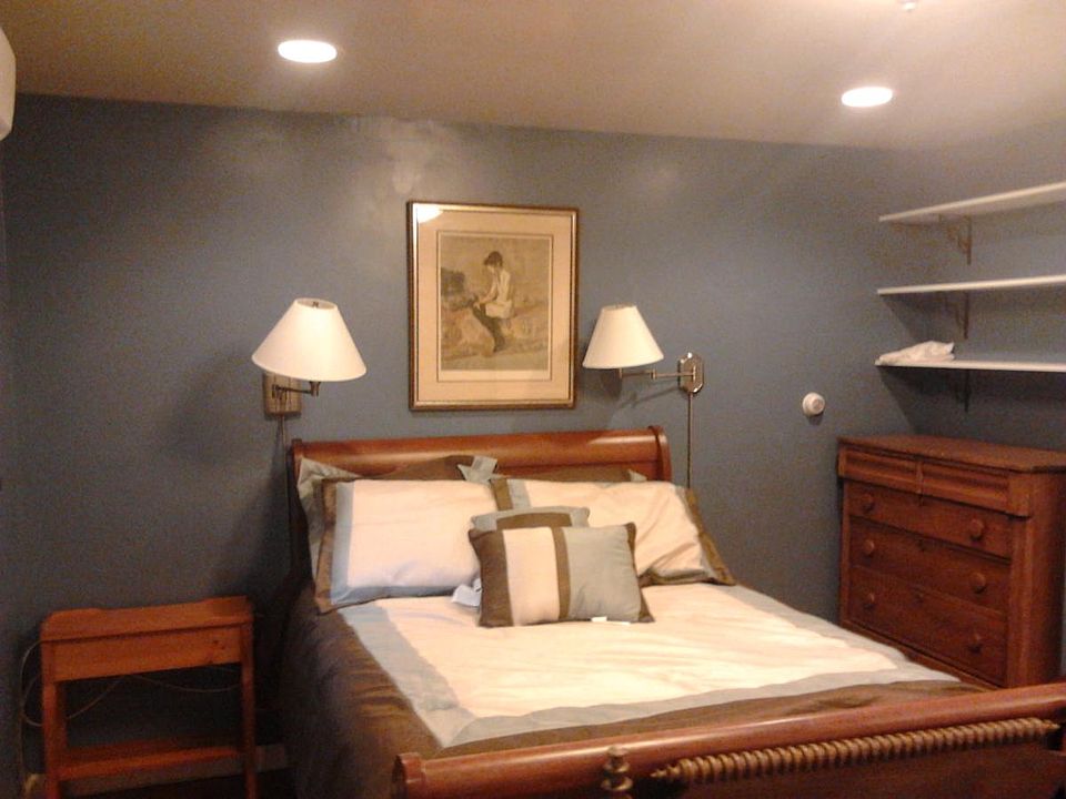 2nd image of 3 Stillwell St