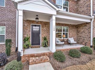 108 Danvers Rd, Greenville, SC 29607