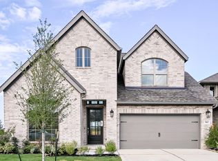 562 Bay Breeze Dr, Kyle, TX 78640