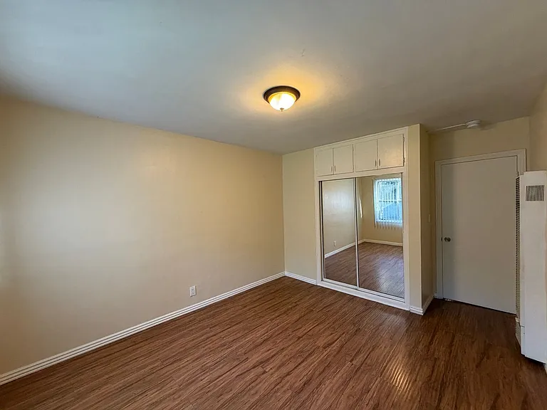 827Oxfo — Photo 21